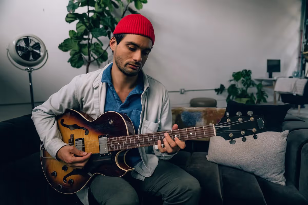 Learn Jazz Guitar: 7 Essential Chords for Beginners | Jazz Guitar Chords